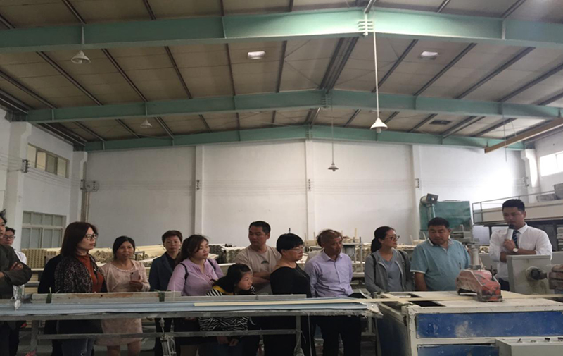 海創(chuàng)義烏廠(chǎng)購(gòu)會(huì).jpg 海創(chuàng)集成墻面廠(chǎng)購(gòu)會(huì).jpg