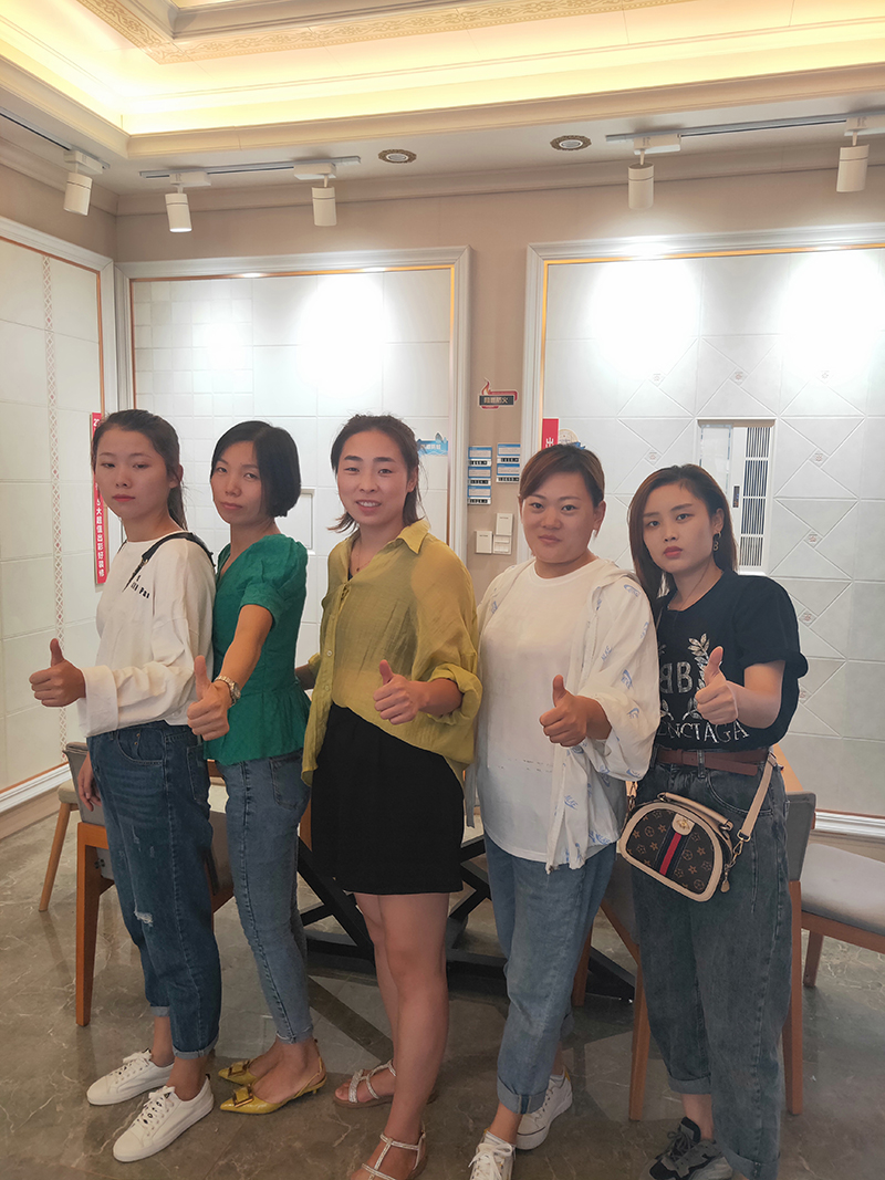 微信圖片_2019091716145311.jpg 海創(chuàng)集成墻面.jpg