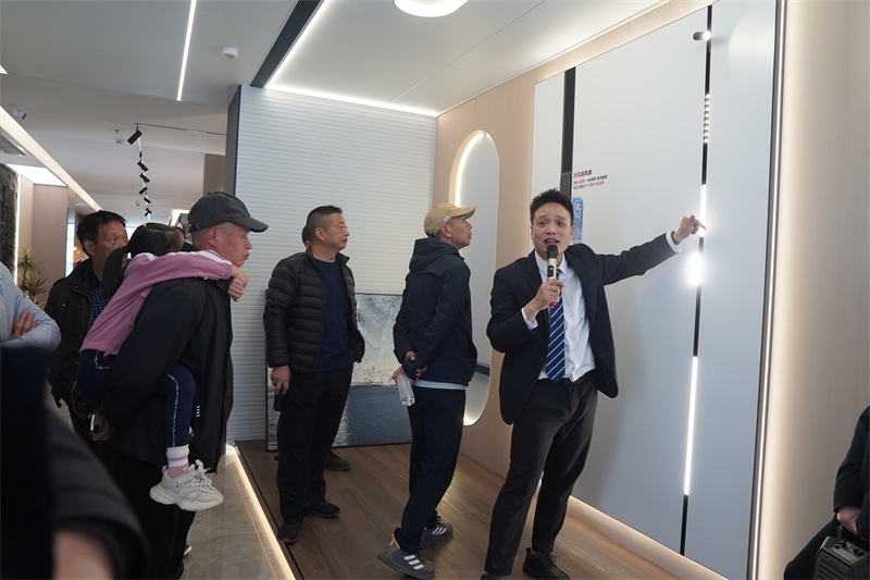 mtxx03.jpg mtxx03.jpg